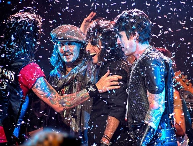 Last song snow falling